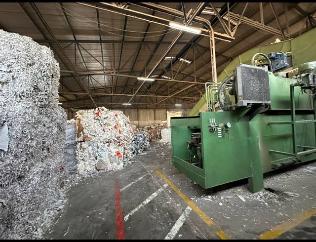 3,200M² WAREHOUSE FOR SALE IN JET PARK